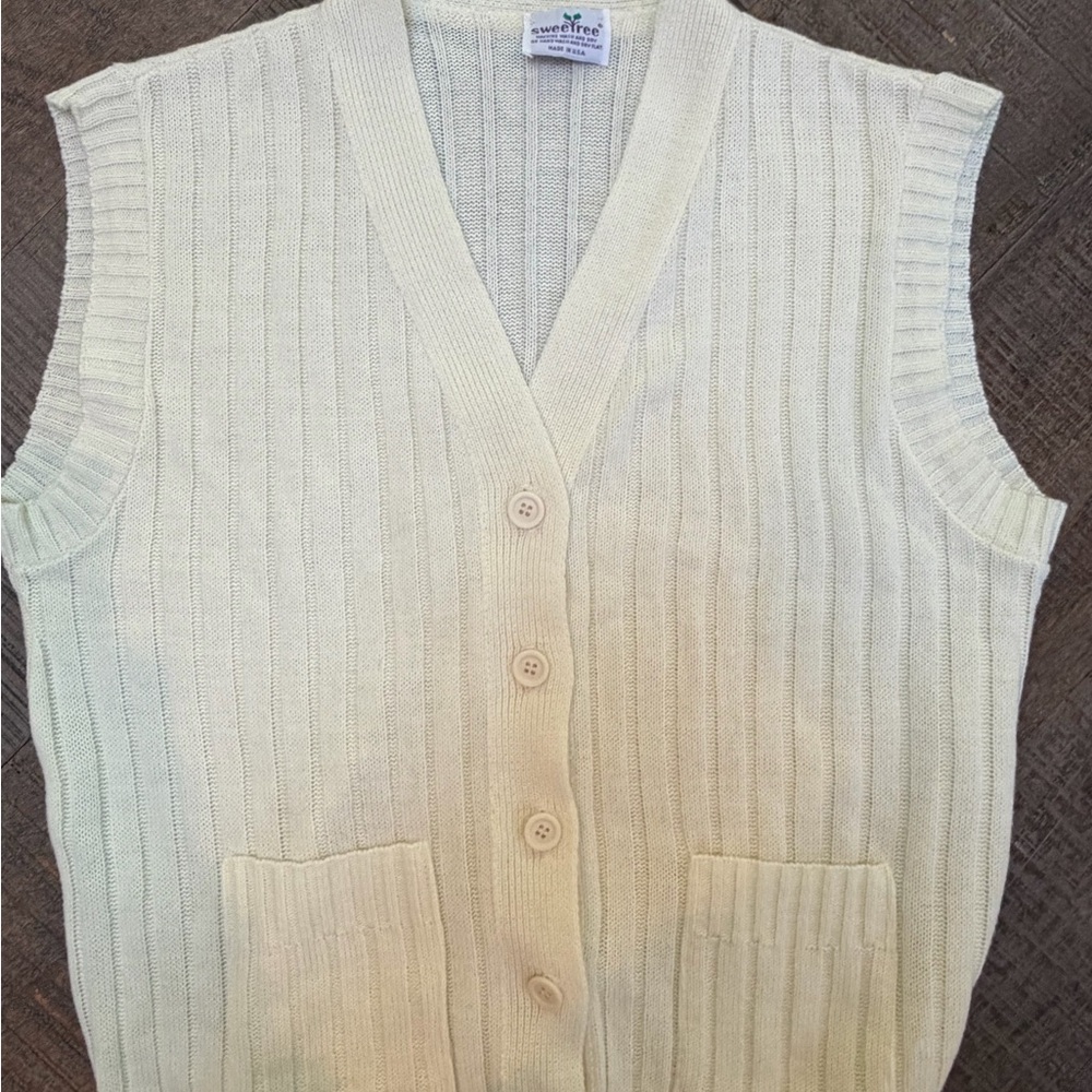 Vintage Acrylic Cable Knit Cardigan Sweater Vest | Made in USA